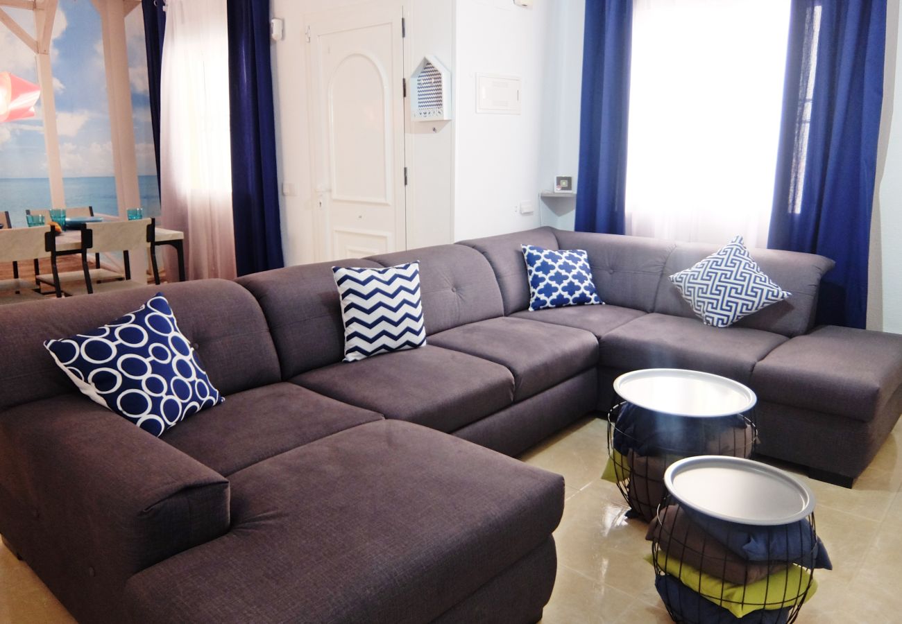 Apartamento en Oliva - FAMILY HOUSE - POLIGONO 4 14/16 Apartamento en Oliva - FAMILY HOUSE - POLIGONO 4 14/16