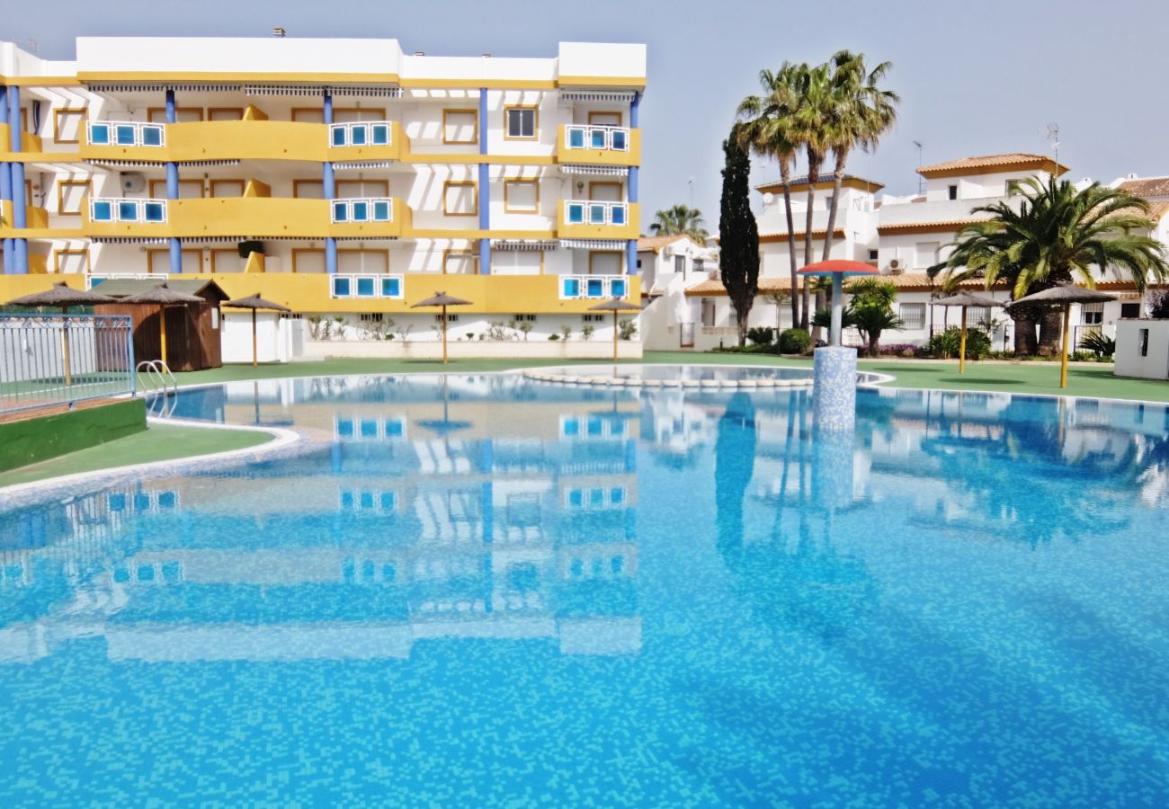 Apartamento en Oliva - FAMILY HOUSE - POLIGONO 4 14/16 Apartamento en Oliva - FAMILY HOUSE - POLIGONO 4 14/16