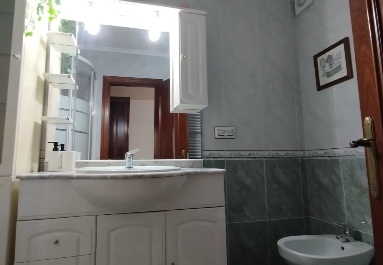 Apartamento en Gijón - 1A154 GIJÓN PLAYA Apartamento para 5 pax