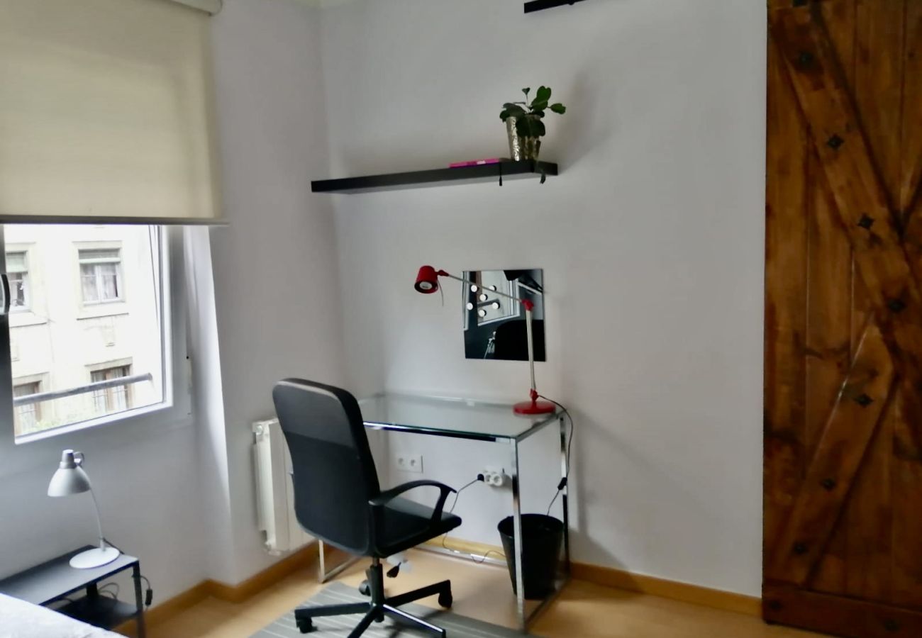 Apartamento en Oviedo - 625B 4 Suites Pumarín