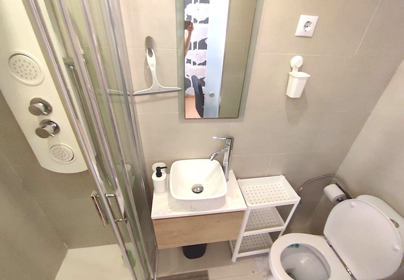Apartamento en Oviedo - 625B 4 Suites Pumarín