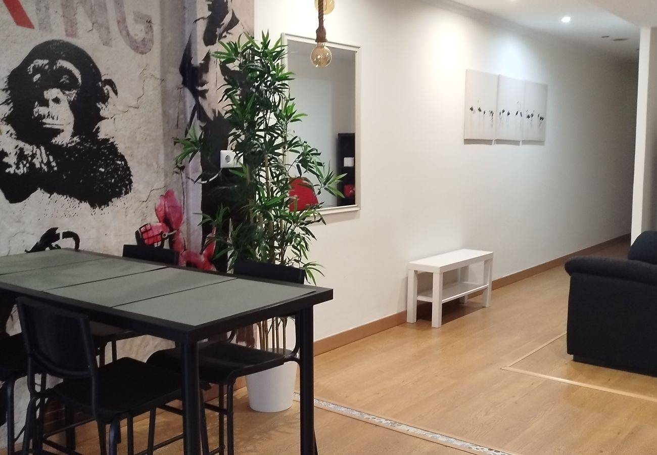 Apartamento en Oviedo - 625B 4 Suites Pumarín