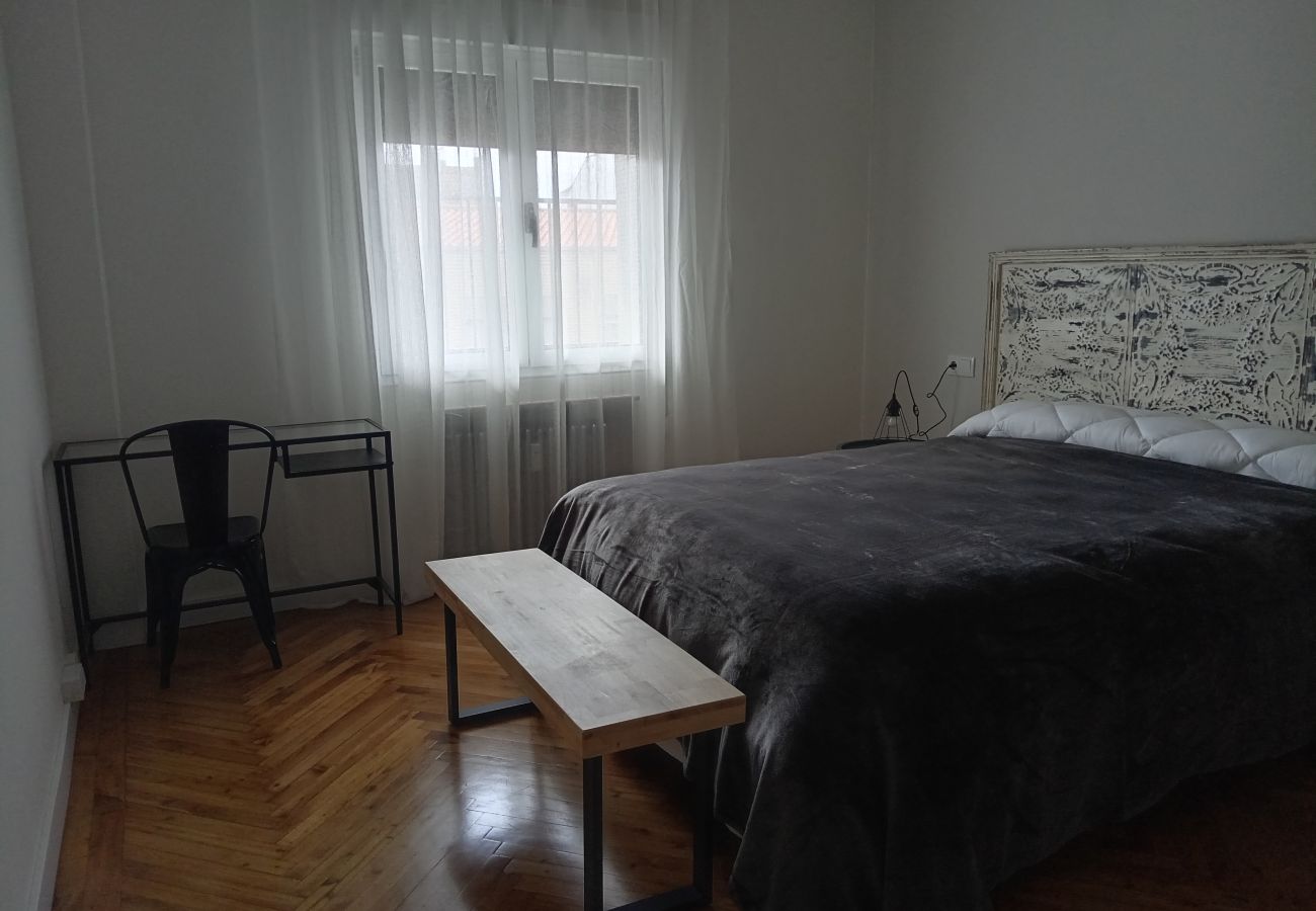 Apartamento en Gijón - 1A155 Apartamento en Gijón para 7 Pax