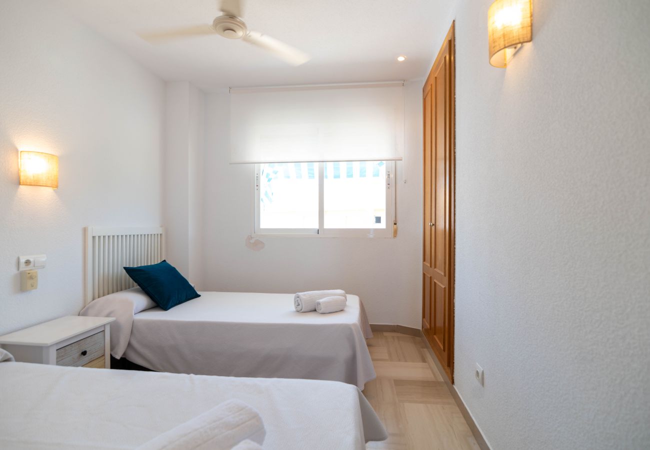 Apartamento en Playa de Gandía - 49. AG AIGUABLAVA 8-7-15