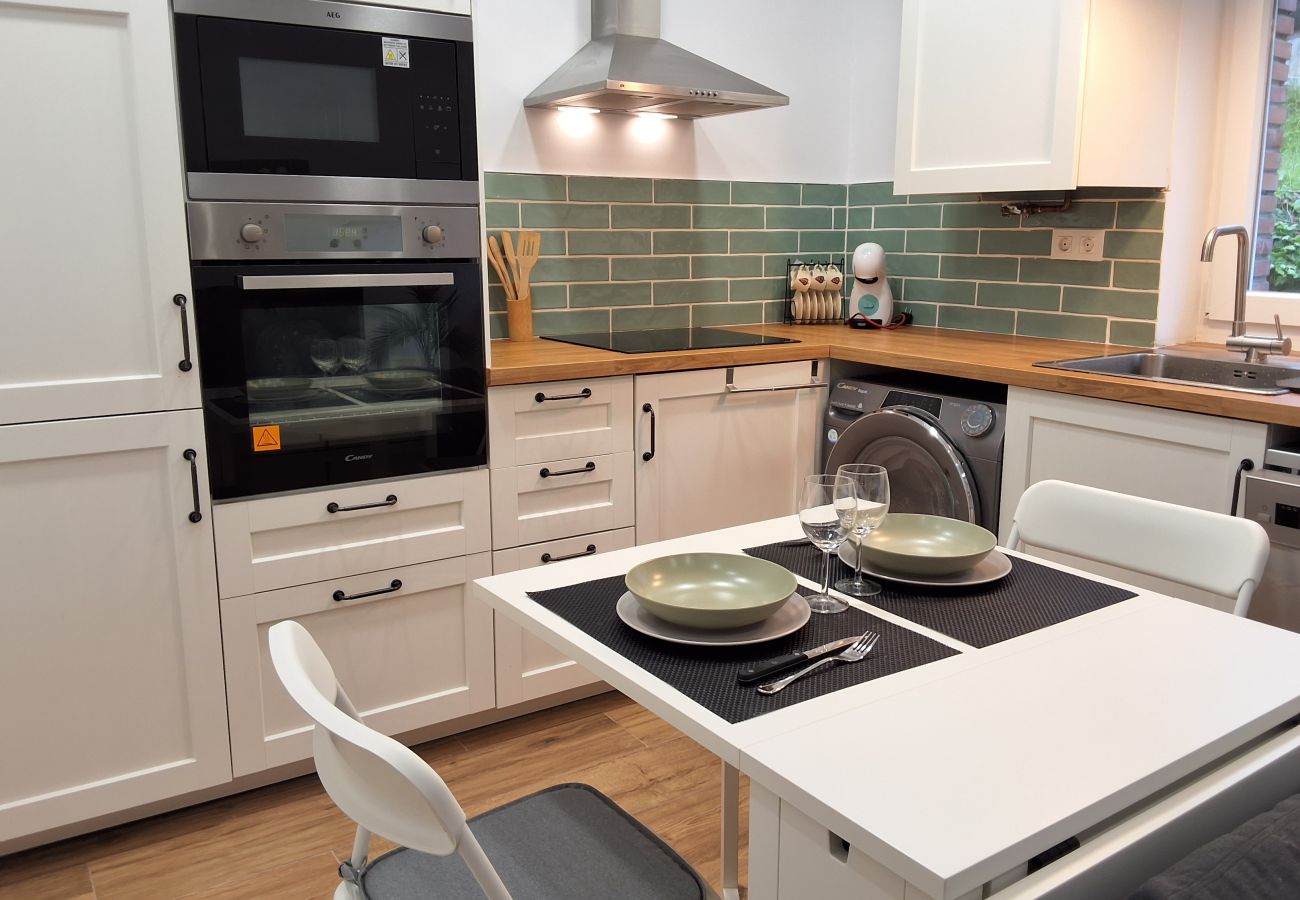 Apartamento en Langreo - 33A03 Apto para 4 pax en Langreo