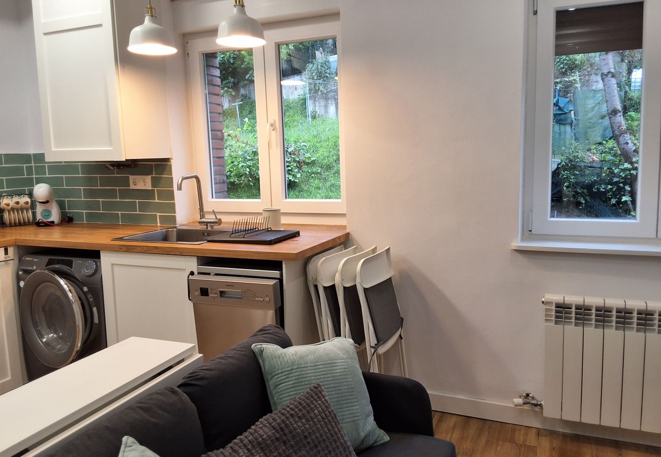 Apartamento en Langreo - 33A03 Apto para 4 pax en Langreo