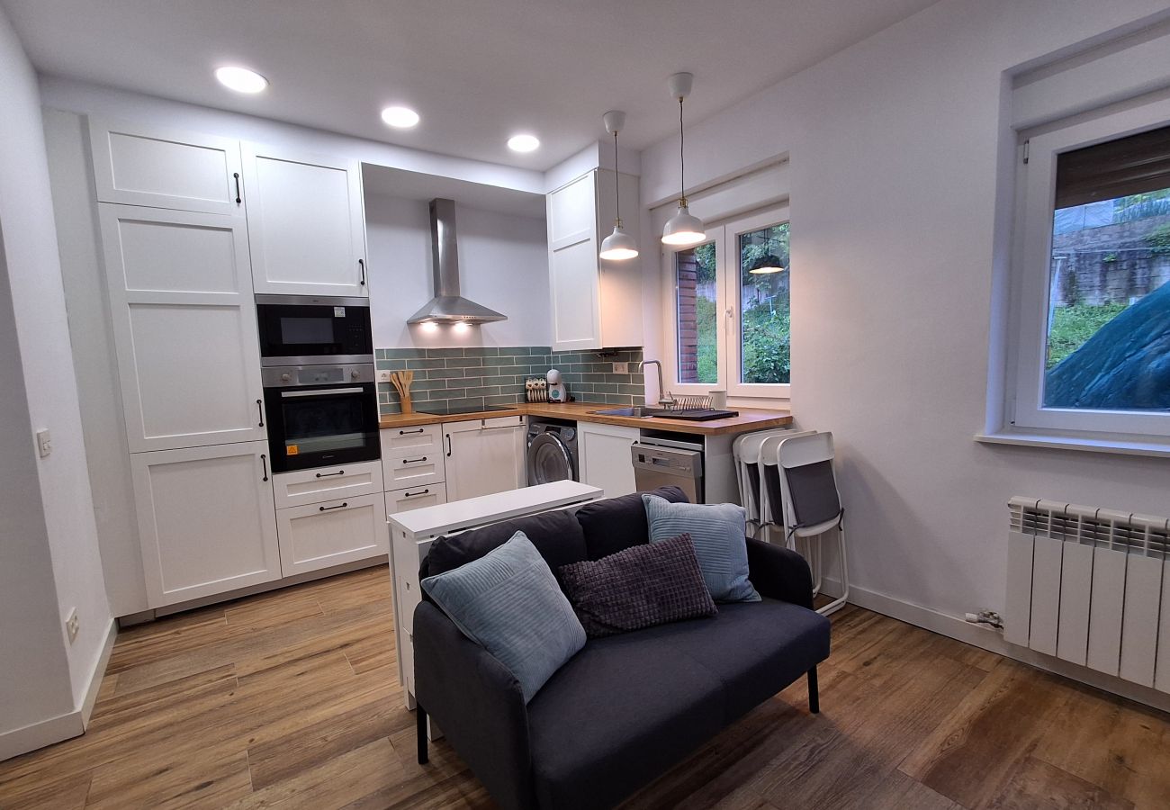 Apartamento en Langreo - 33A03 Apto para 4 pax en Langreo
