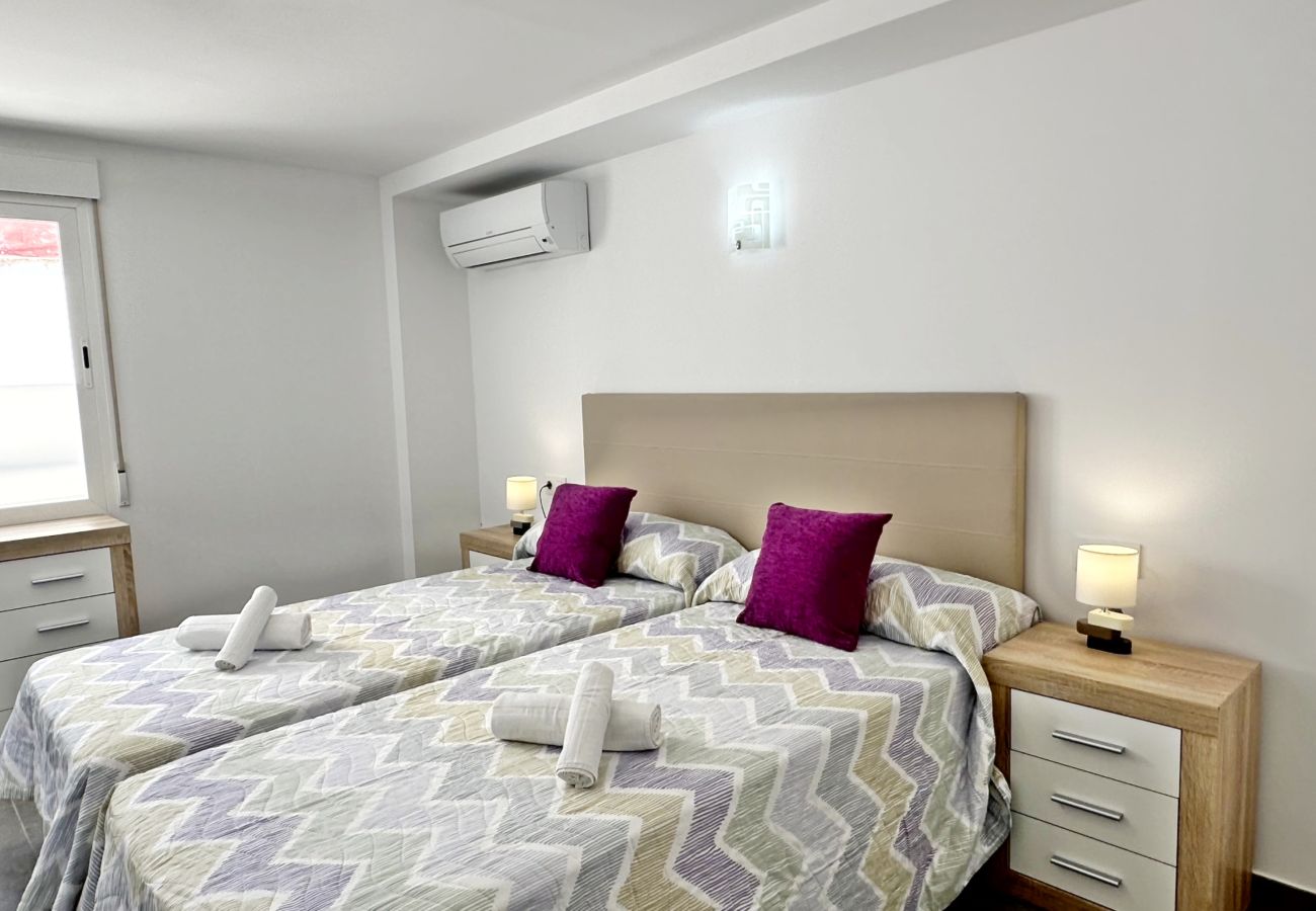 Apartamento en Gandia - ROMPEOLAS 1ª - 5º - 21