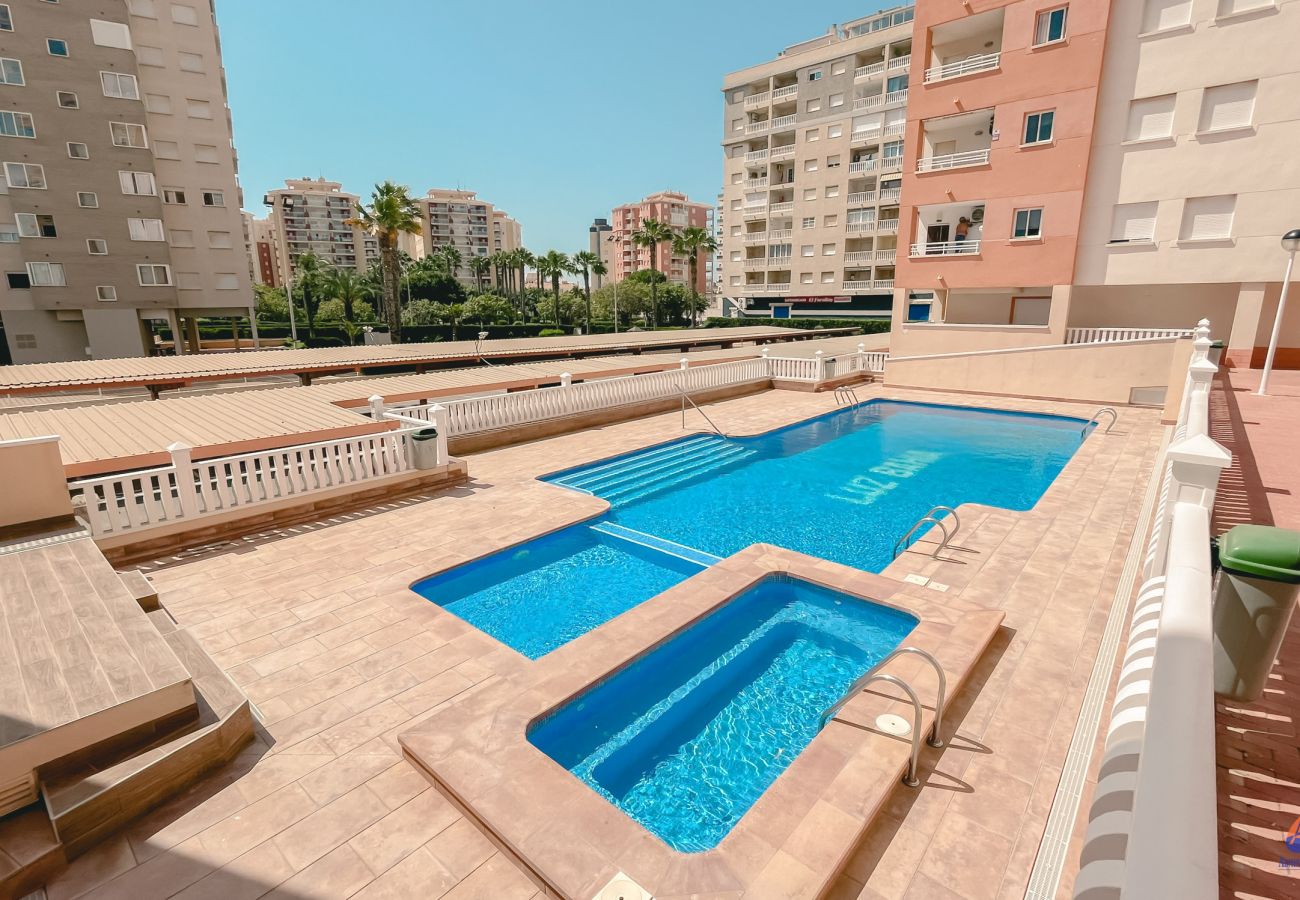 Apartamento en La Manga del Mar Menor - Luz Bahía 1-4-6 Admer