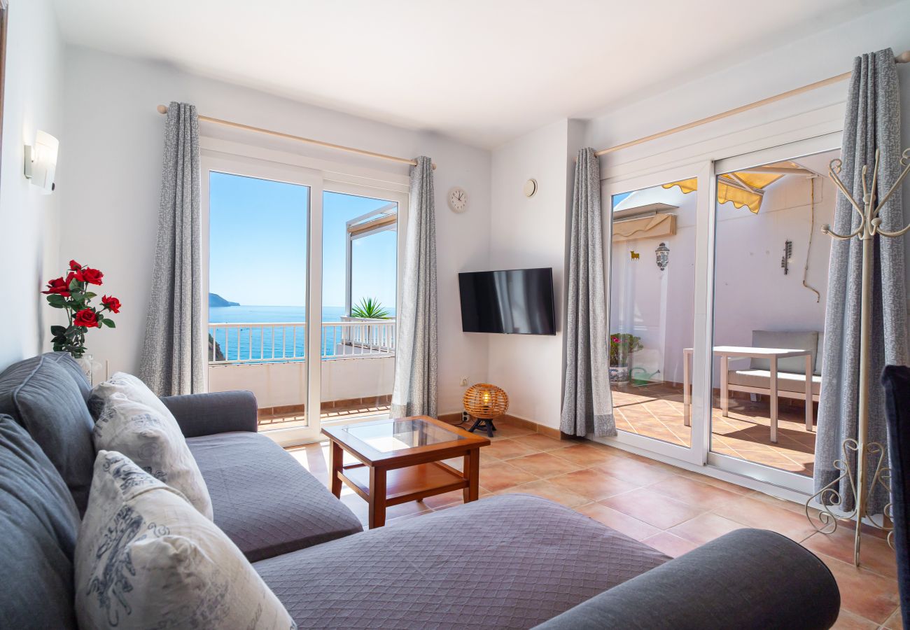 Apartamento en Nerja - Capistrano Playa 404 by Casasol