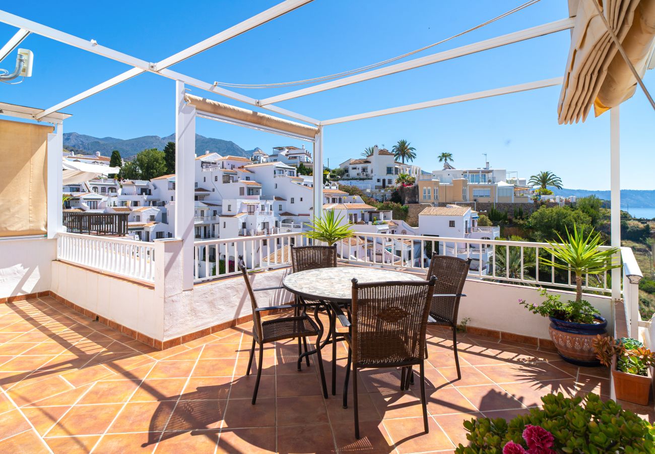 Apartamento en Nerja - Capistrano Playa 404 by Casasol