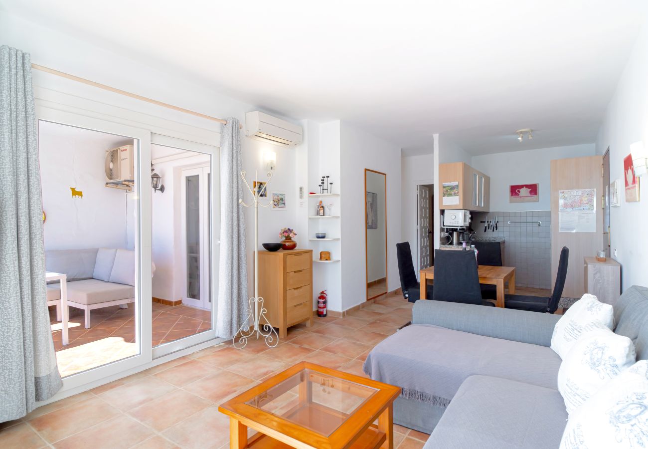 Apartamento en Nerja - Capistrano Playa 404 by Casasol