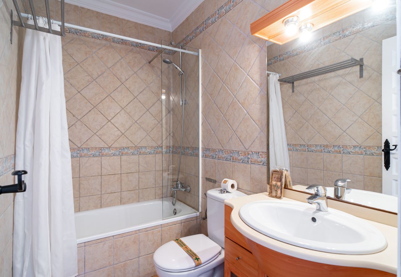 Apartamento en Nerja - Capistrano Playa 404 by Casasol