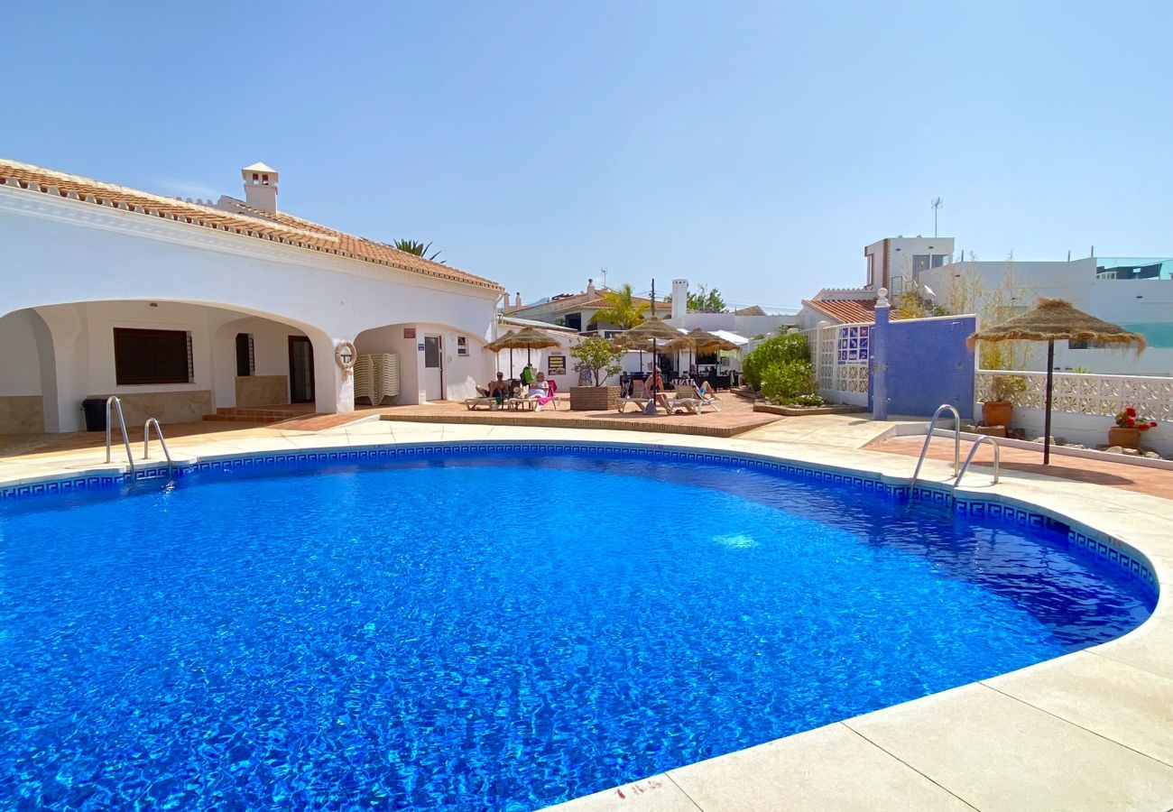 Apartamento en Nerja - Capistrano Playa 404 by Casasol