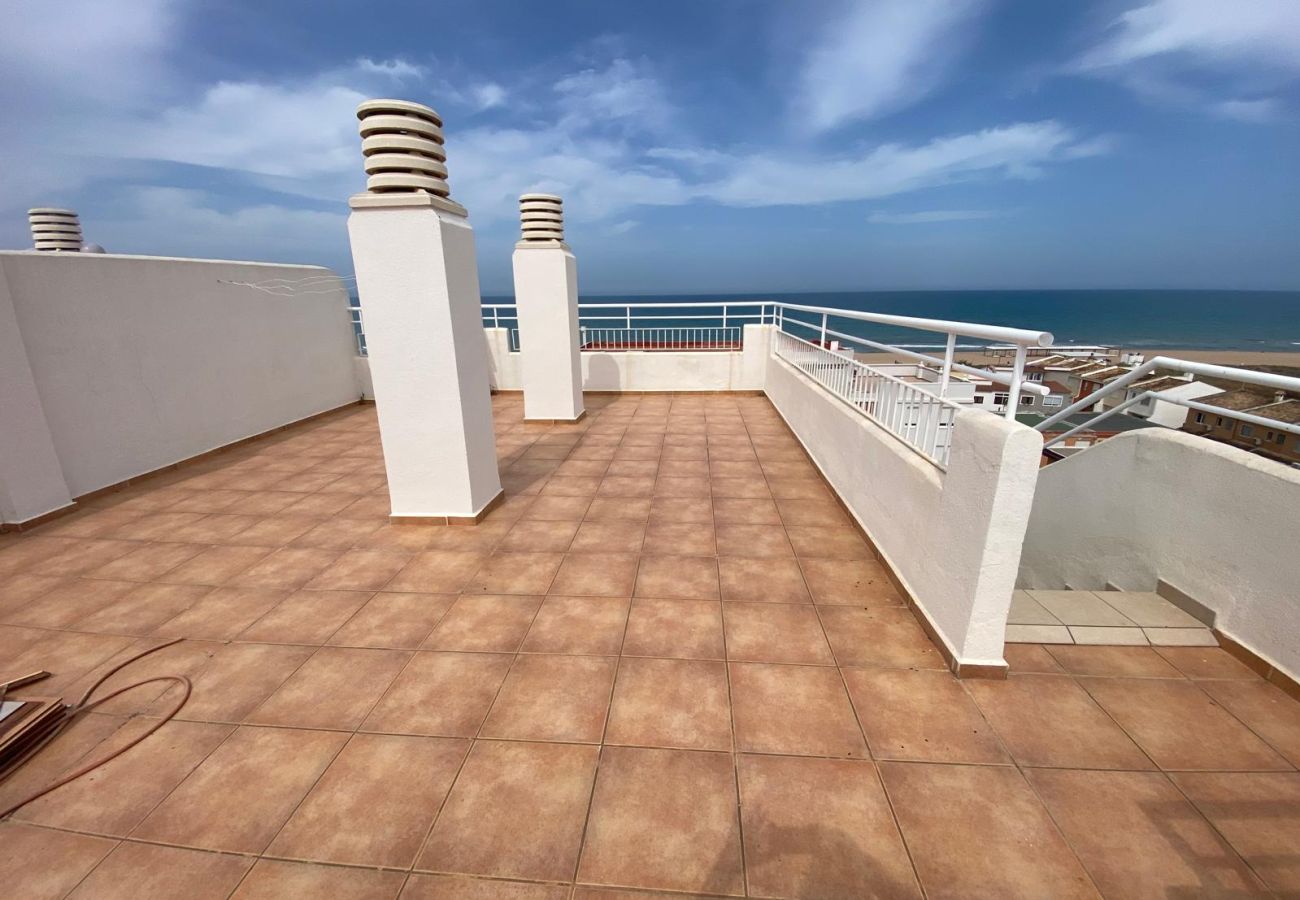 Apartamento en Xeraco Playa - Perla III bl.I 6º B (garaje 26)