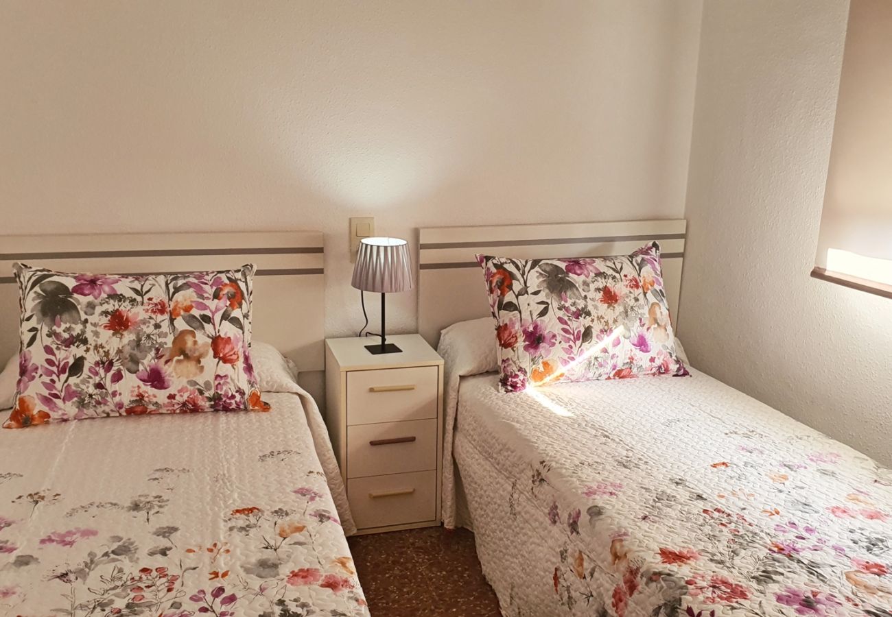 Apartamento en Gandia - ATHENEA Bl-F, esc 2 - 9º - F