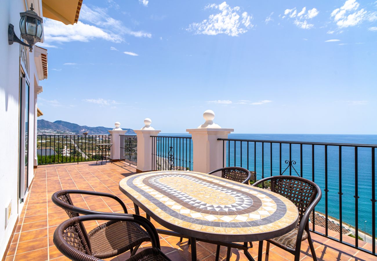 Villa en Nerja - Villa Prime Seaview by Casasol
