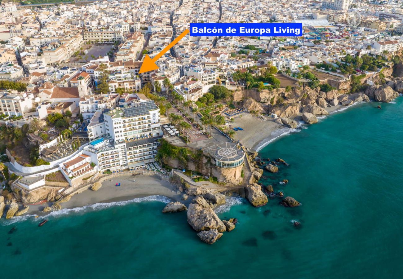 Apartamento en Nerja - Balcon de Europa Living by Casasol