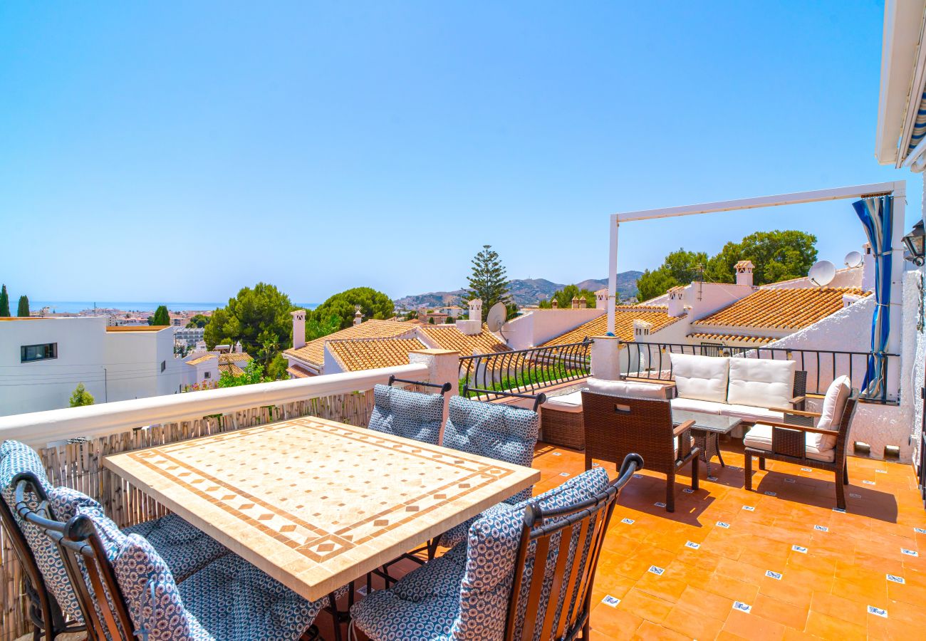 Casa adosada en Nerja - Casa Rosa Splash Pool by Casasol