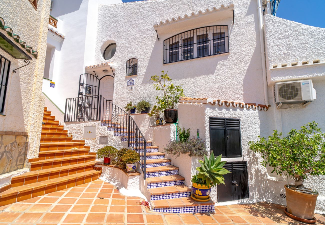 Casa adosada en Nerja - Casa Rosa Splash Pool by Casasol