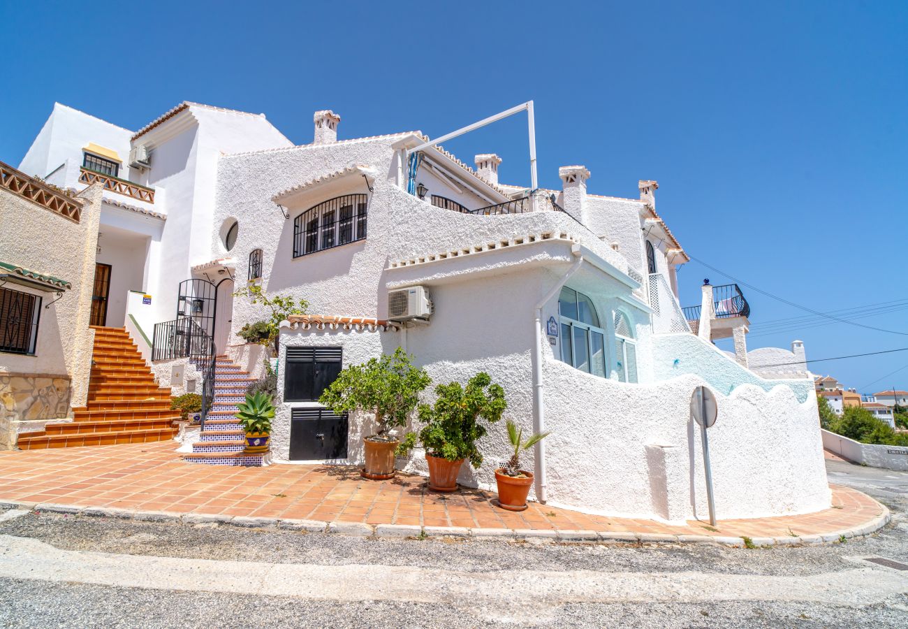 Casa adosada en Nerja - Casa Rosa Splash Pool by Casasol
