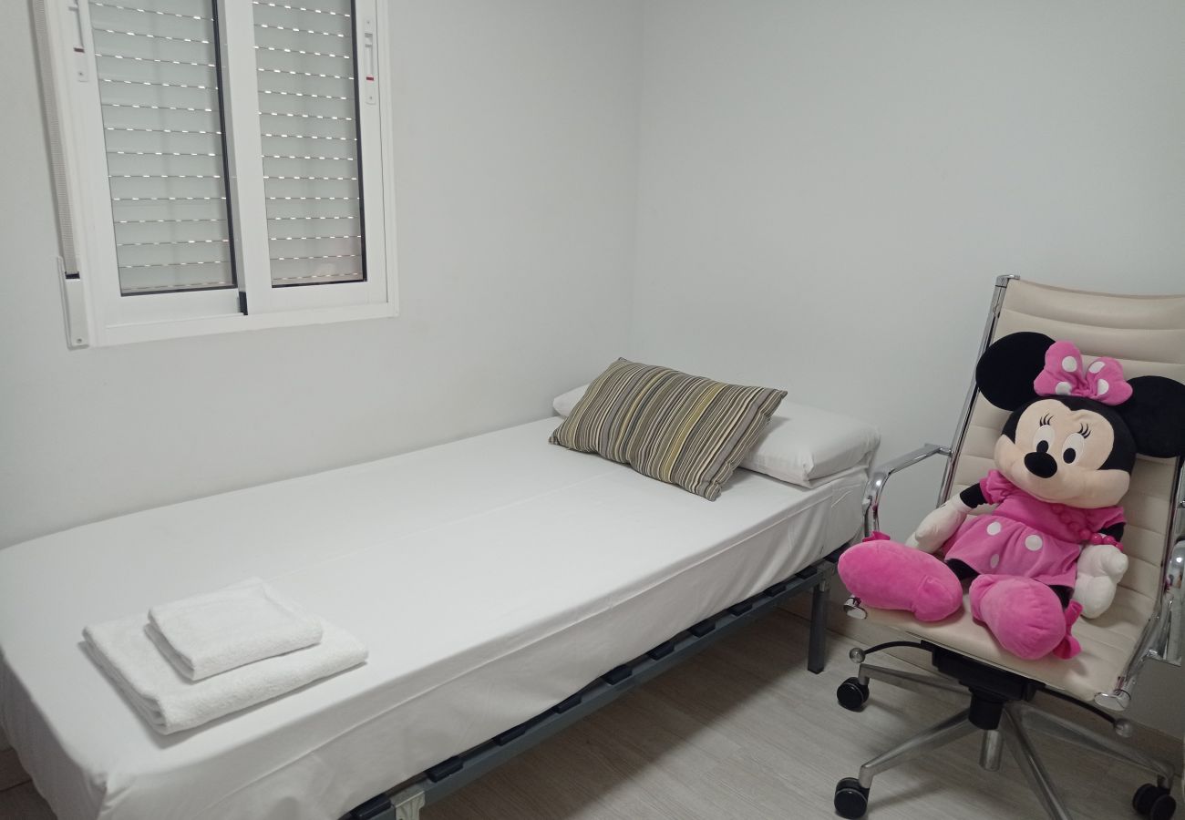 Apartamento en Playa de Gandía - 1.Mikonos IV 9º pta.27