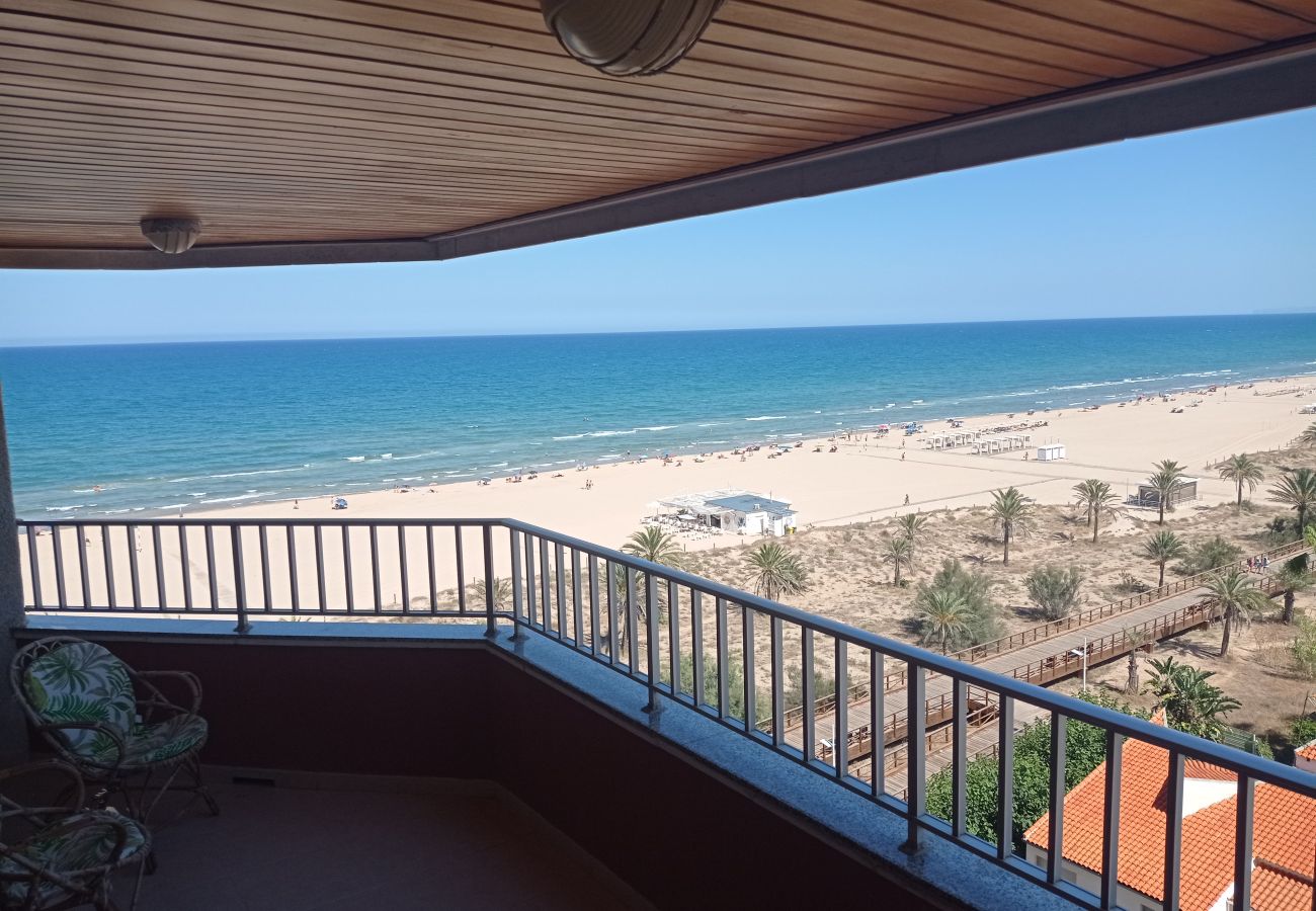 Apartamento en Playa de Gandía - 1.Bahamas I esc.II 8º pta.15