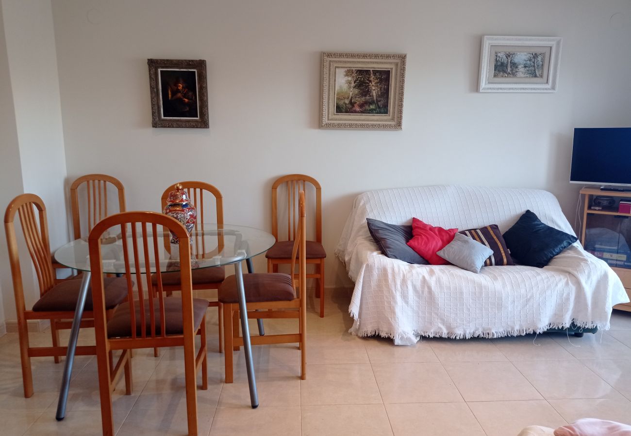 Apartamento en Playa de Gandía - 1.Bahamas I esc.II 8º pta.15