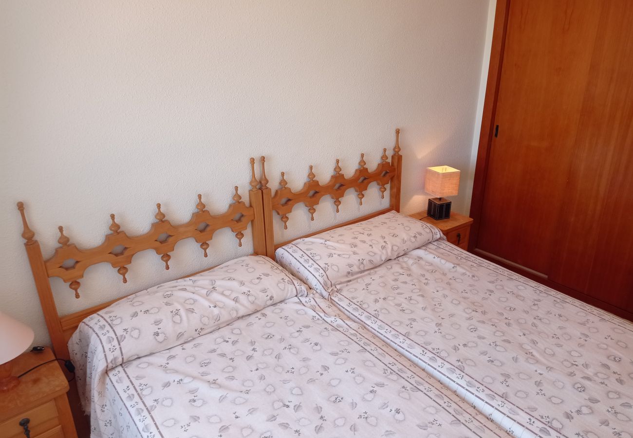 Apartamento en Playa de Gandía - 1.Bahamas I esc.II 8º pta.15