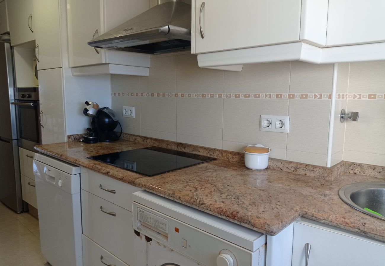 Apartamento en Playa de Gandía - 1.Bahamas I esc.II 8º pta.15