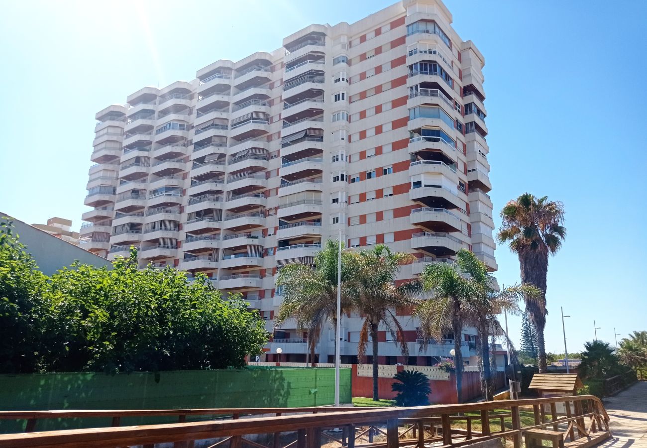 Apartamento en Playa de Gandía - 1.Bahamas I esc.II 8º pta.15