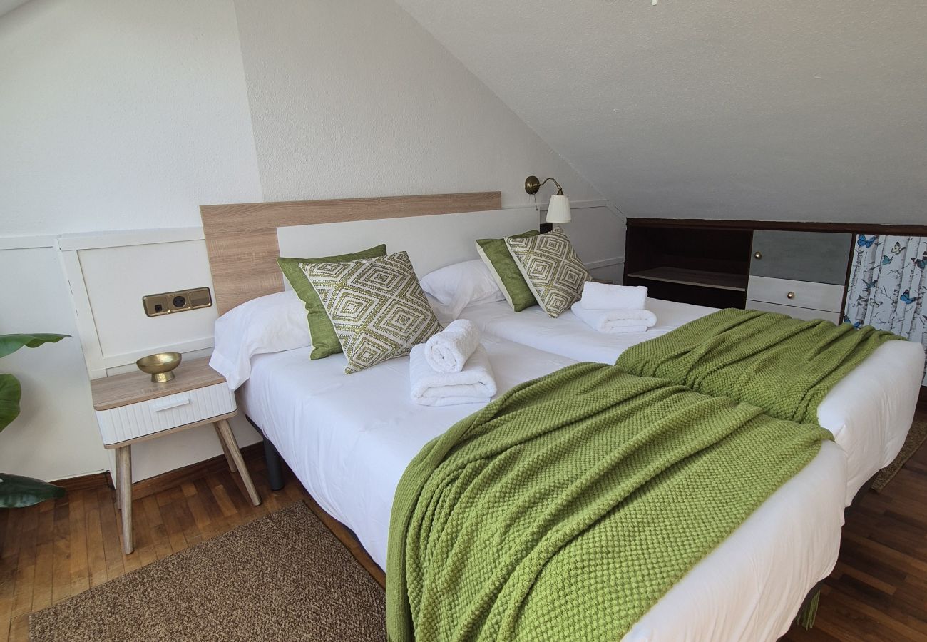 Apartamento en Gijón - 1C152 El Mirador Apartamento Triplex