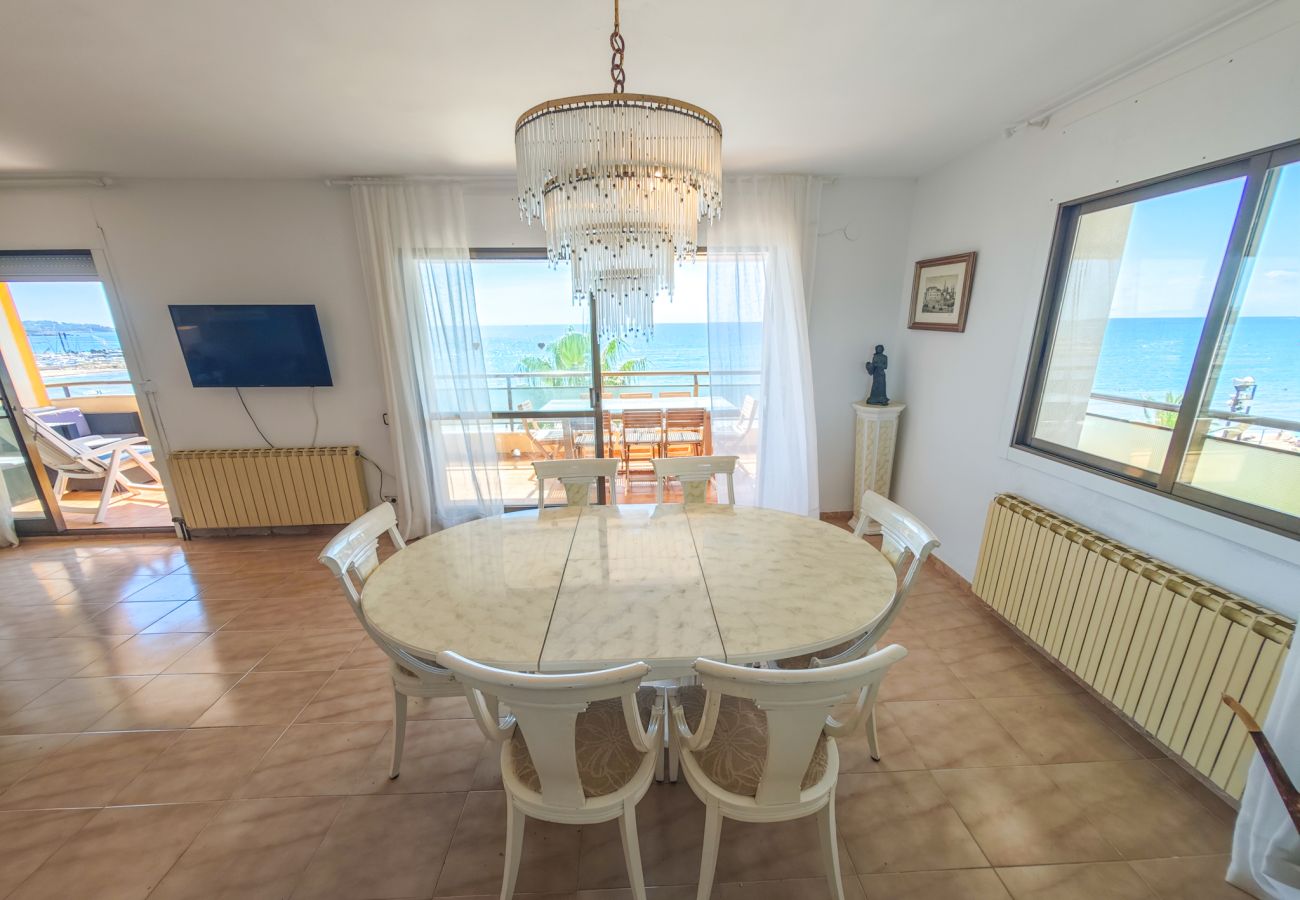 Apartamento en Salou - LES COLUMNES