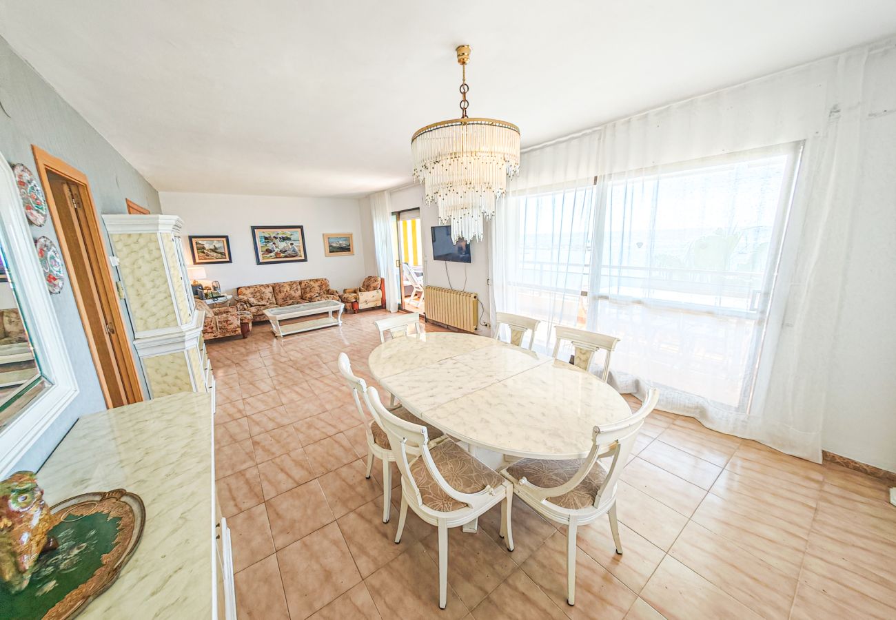 Apartamento en Salou - LES COLUMNES