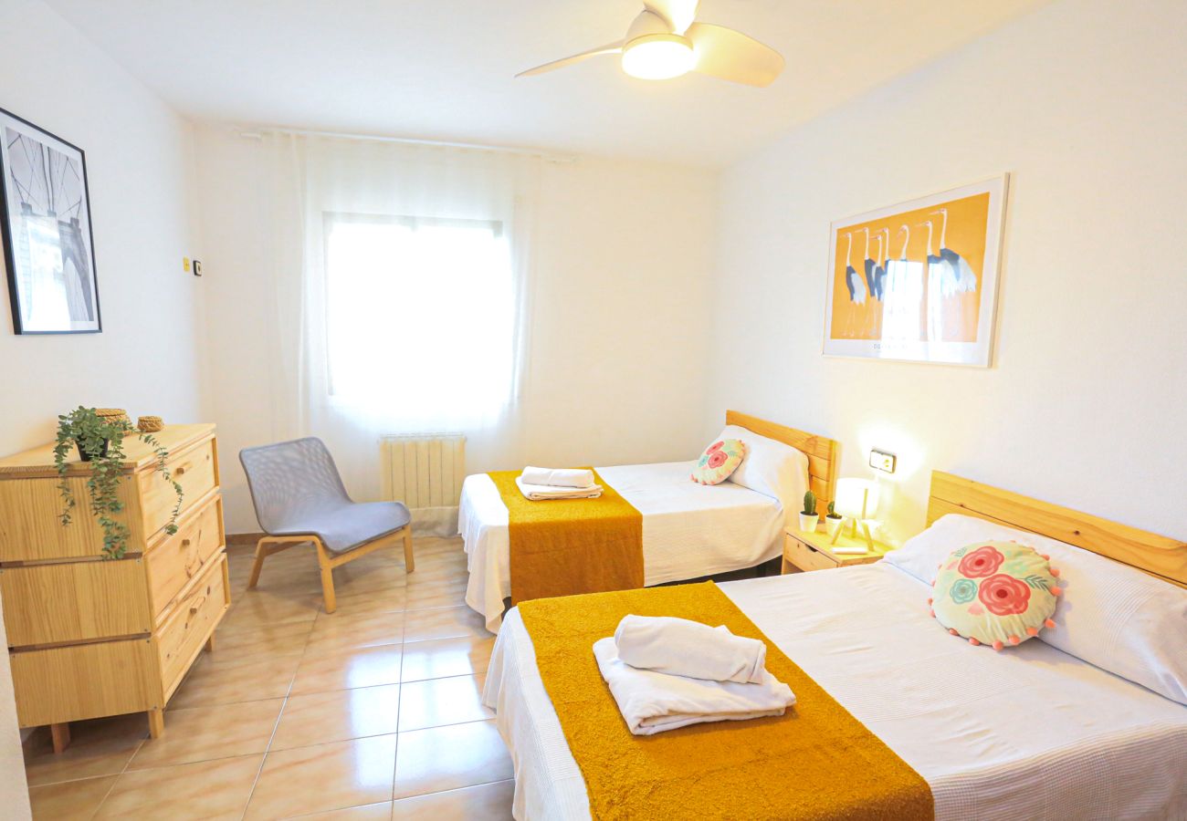 Apartamento en Salou - LES COLUMNES