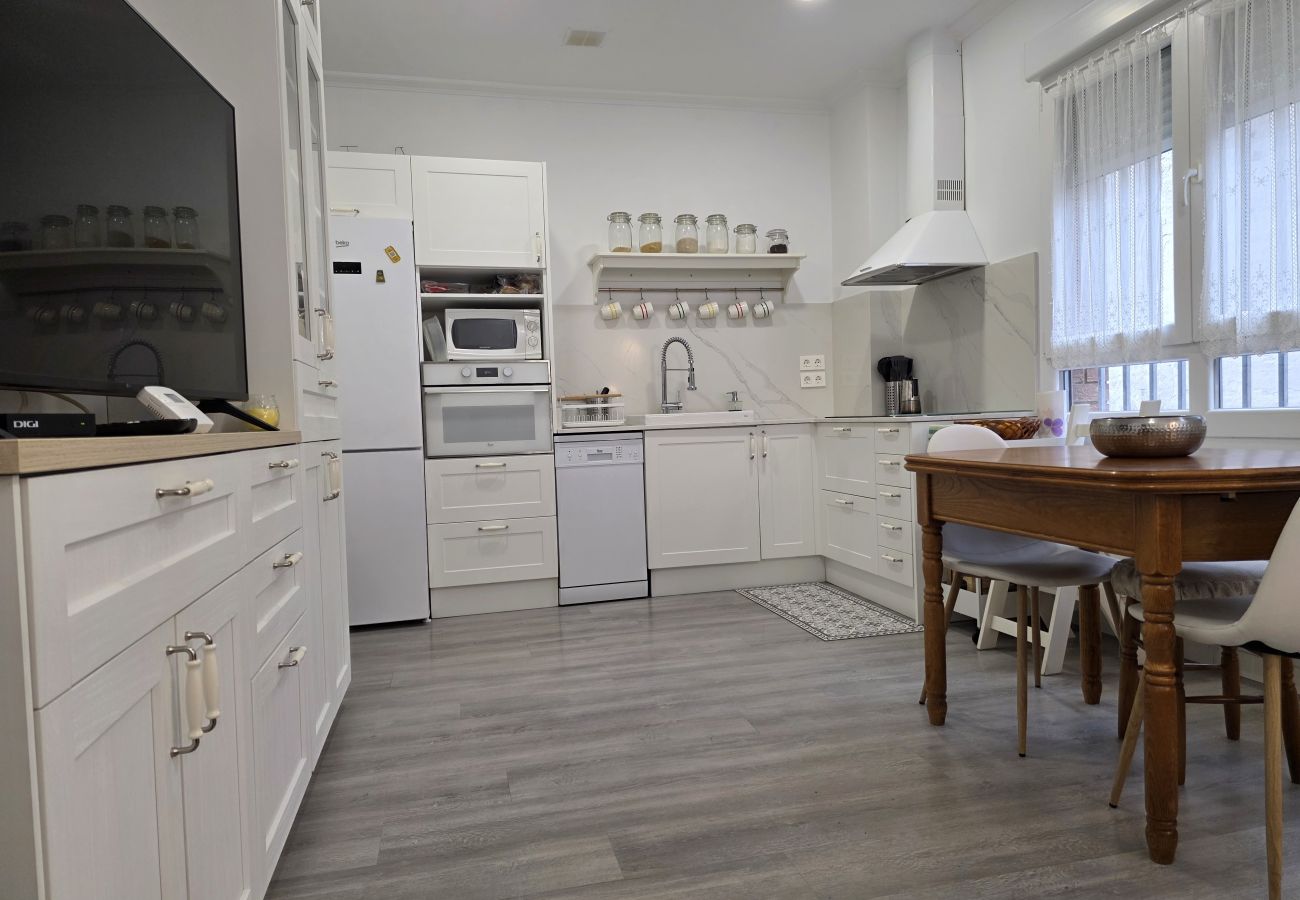 Apartamento en Gijón - 1A165 Moderno y coqueto apartamento con garaje