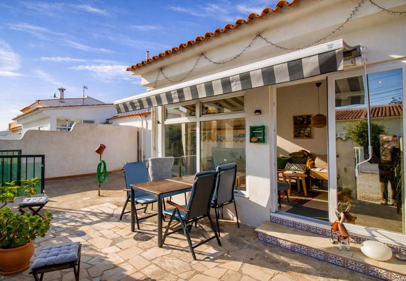 Villa en Alcoceber / Alcossebre - Villa privada con Chill Out y Barbacoa