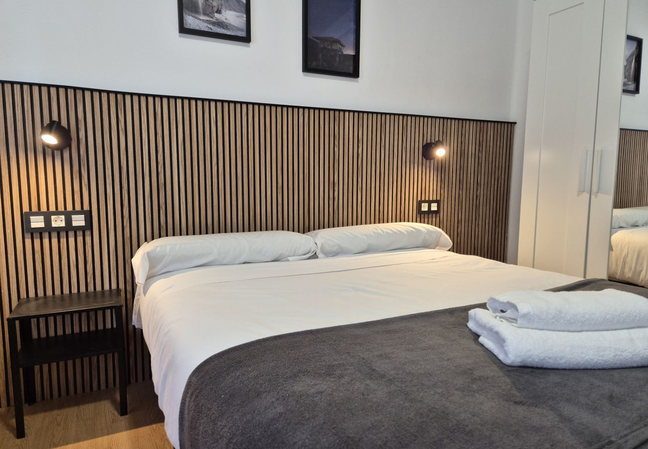 Apartamento en Oviedo - 648A2 Apartamentos Mareval