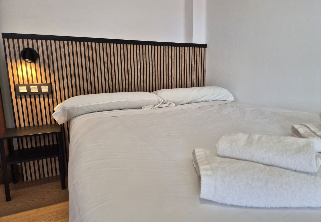 Apartamento en Oviedo - 648A2 Apartamentos Mareval