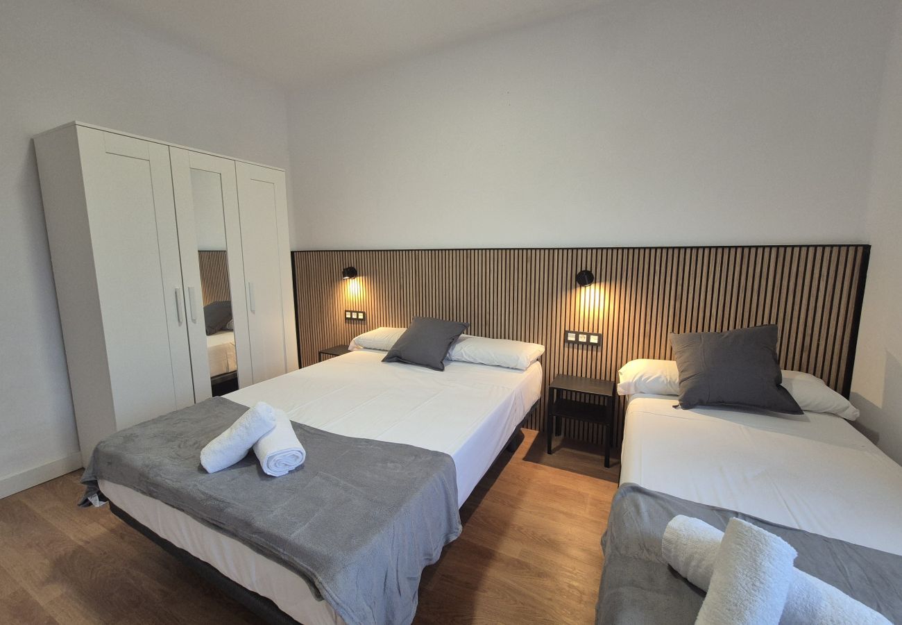 Apartamento en Oviedo - 648D1 Apartamentos Mareval