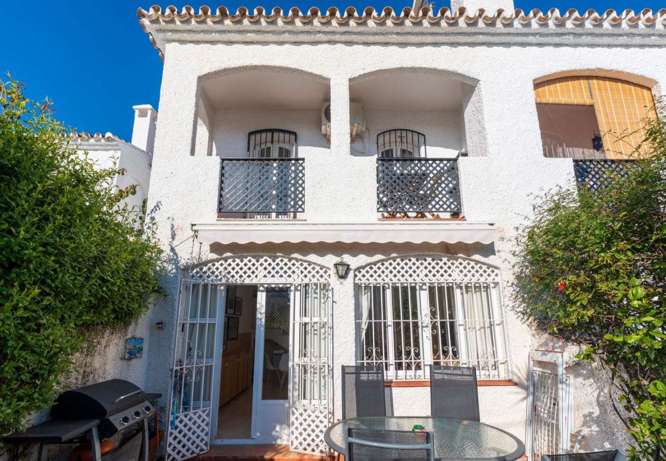 Apartamento en Nerja - Verano Azul 3 Casa Lena by Casasol