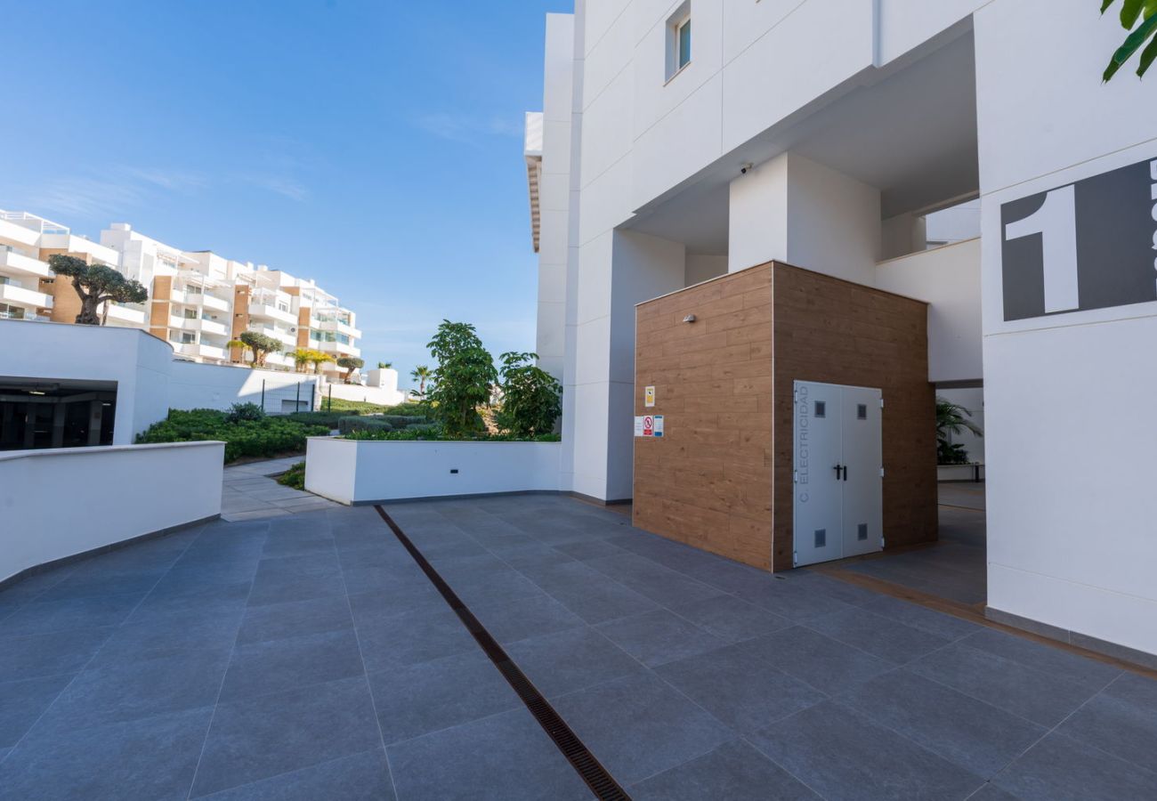Apartamento en Torrox Costa - Luxury Pool View Isea 1111