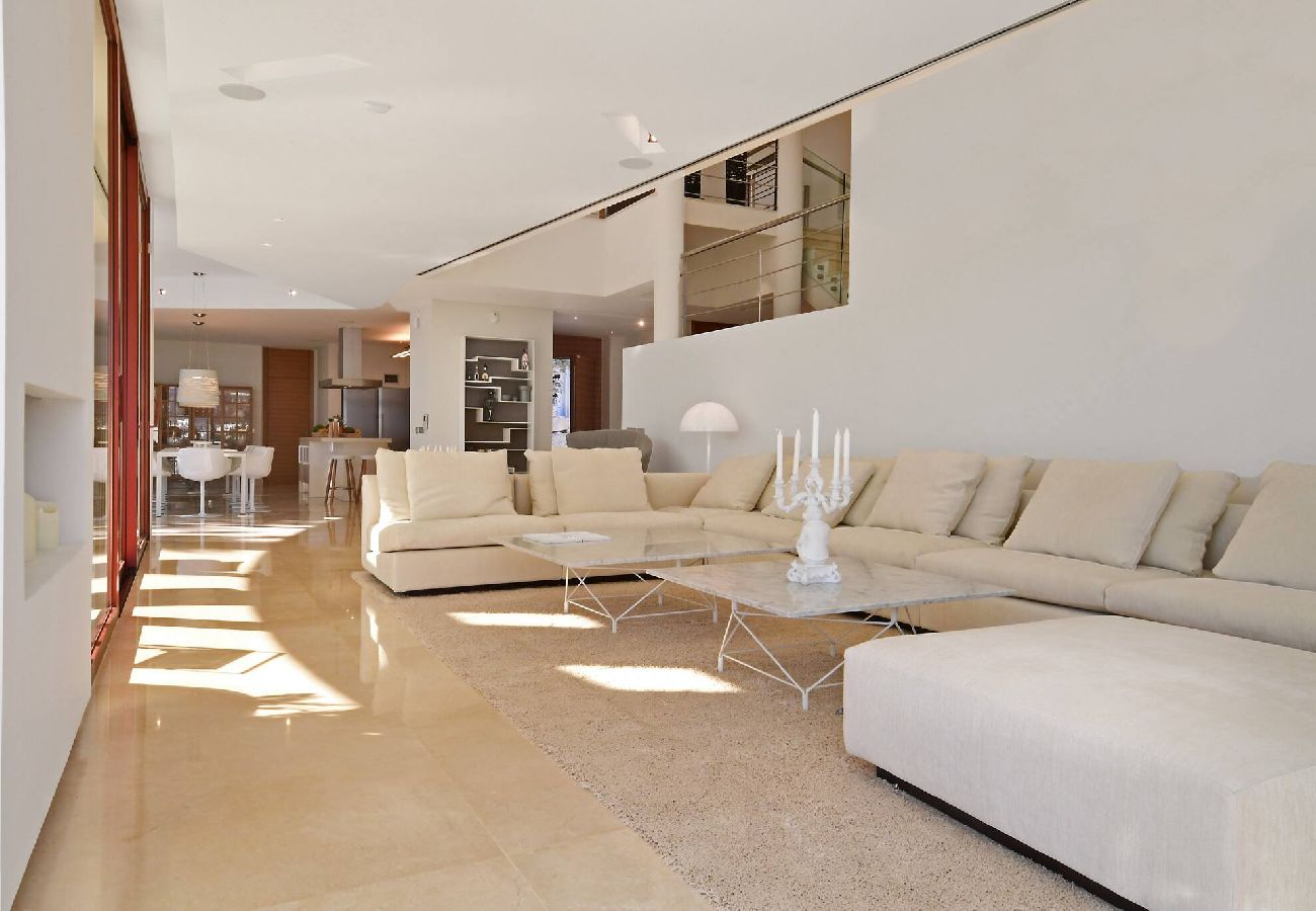 Villa en Nueva andalucia - 3325 Villa Blanca