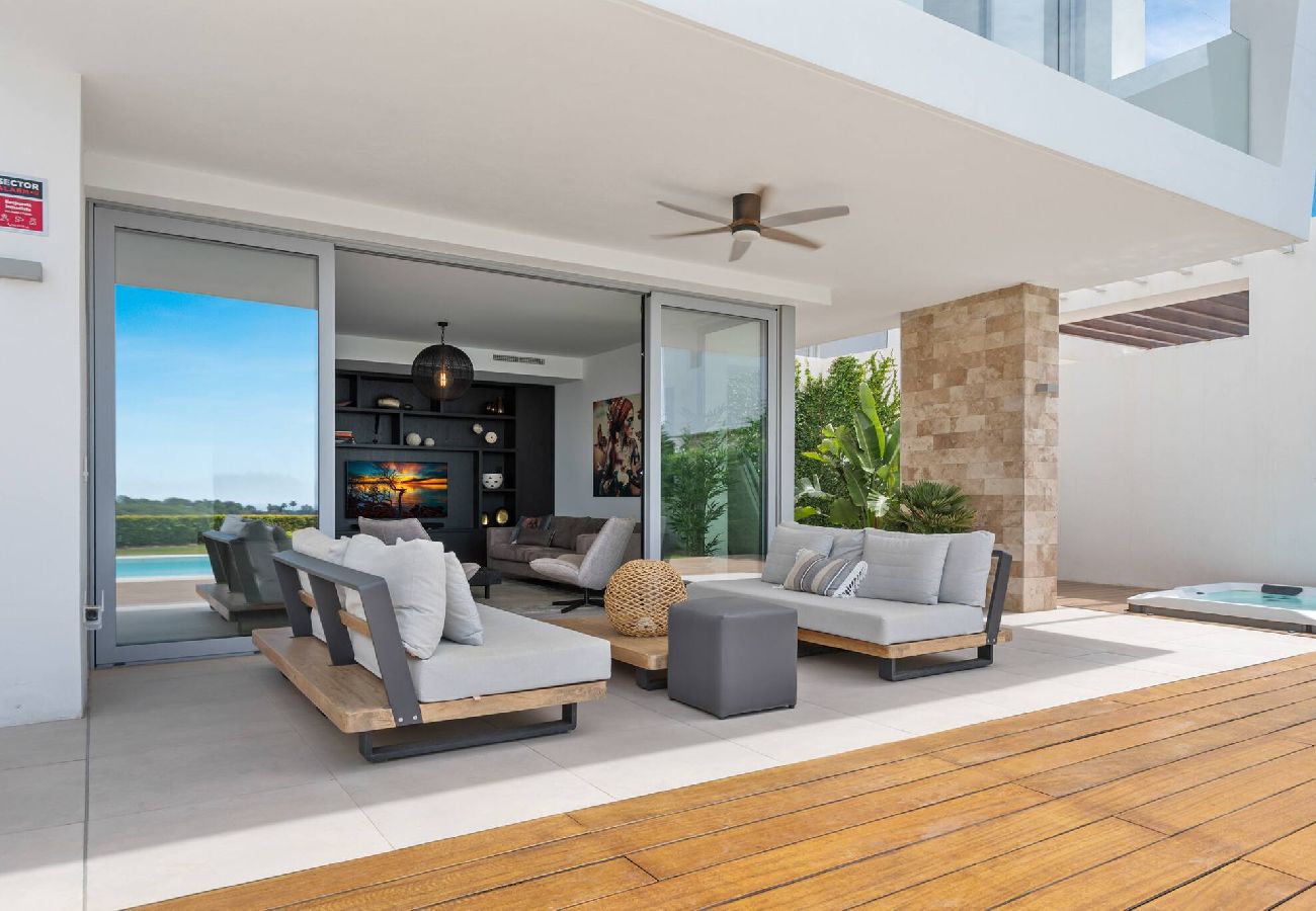 Villa en Marbella - 3301 Villa Mariposa (r3907066)