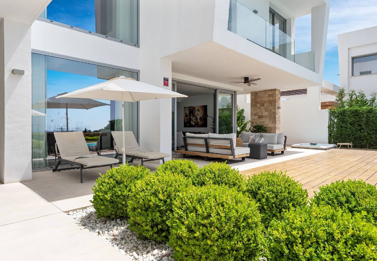 Villa en Marbella - 3301 Villa Mariposa (r3907066)