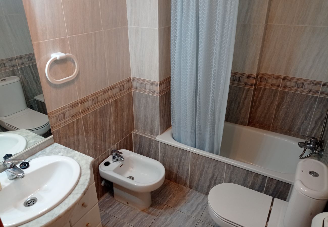 Apartamento en Playa de Gandía - 1.Rioja Salinas III esc.2 5º D