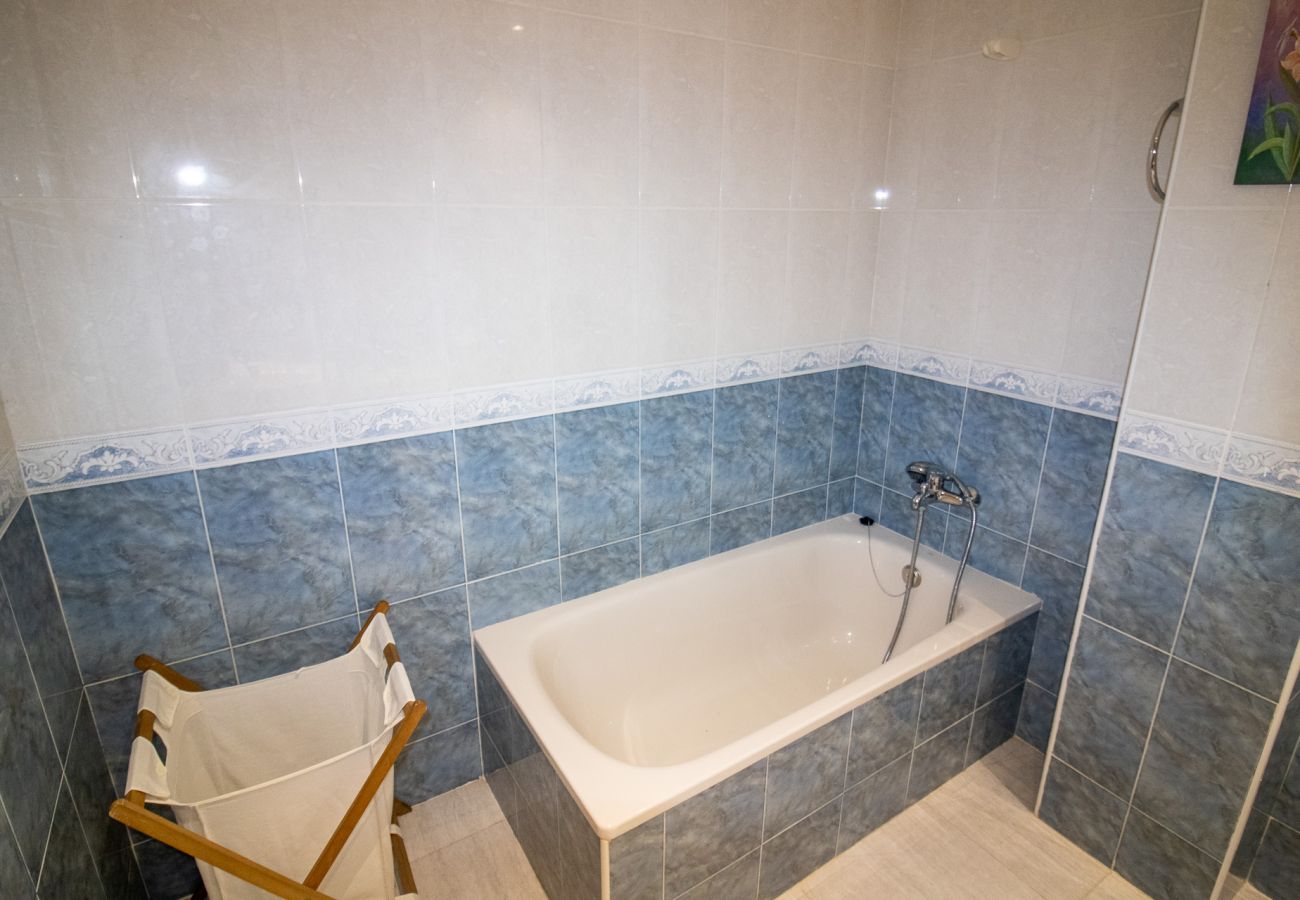 Apartamento en Alcoceber / Alcossebre - Bajo frente a la piscina - Playa Cargador