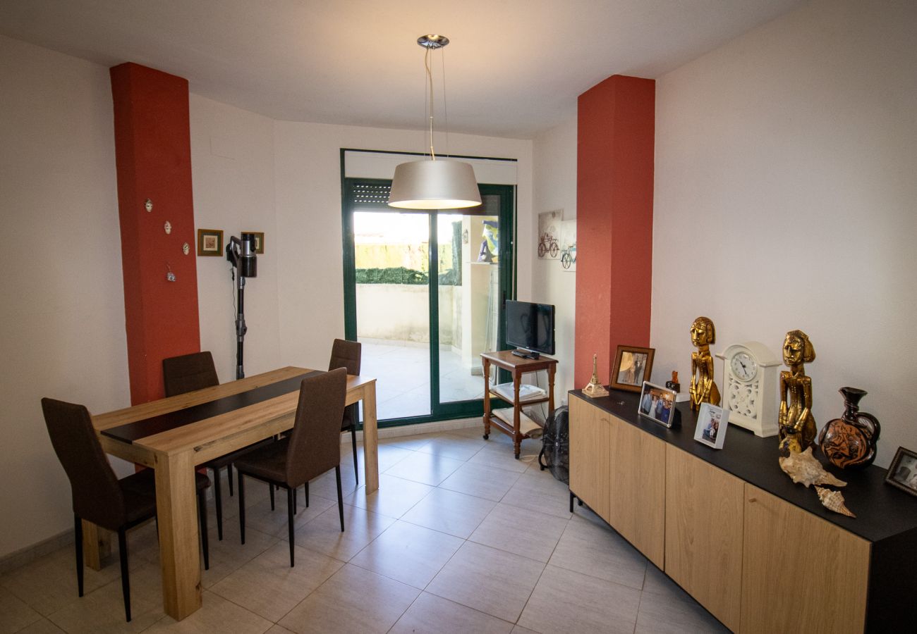 Apartamento en Alcoceber / Alcossebre - Bajo frente a la piscina - Playa Cargador