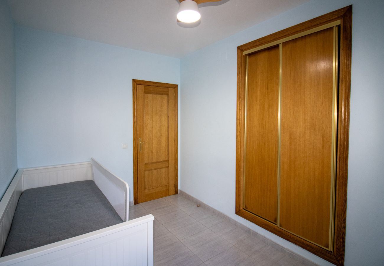 Apartamento en Alcoceber / Alcossebre - Bajo frente a la piscina - Playa Cargador