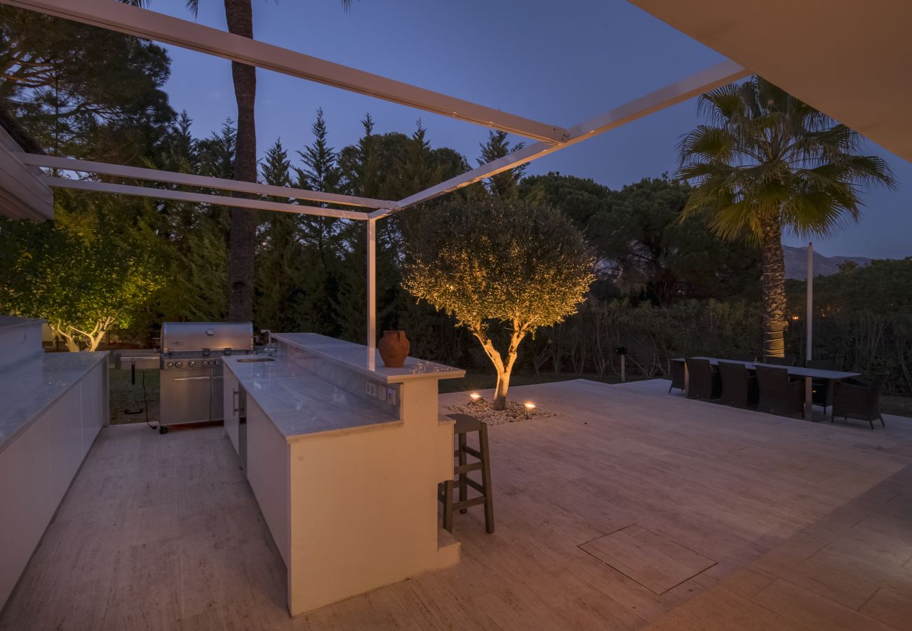 Villa en Nueva andalucia - 3320 Villa Karma